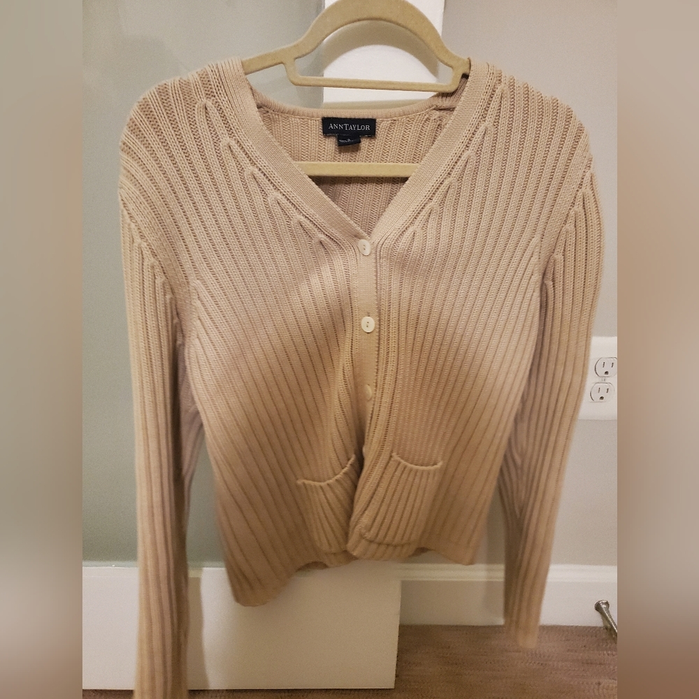 Ann Taylor beige cardigan